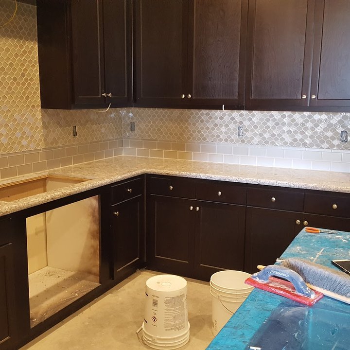 Dark Wood Kitchen Tile