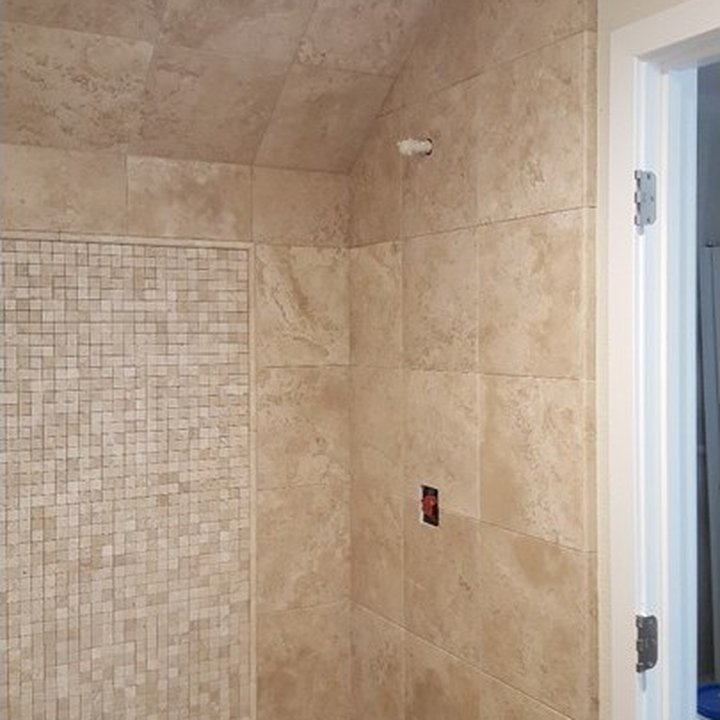 Travertine Shower Design